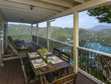 Beautiful Coral Bay Harbor 3 bed 3 ba property